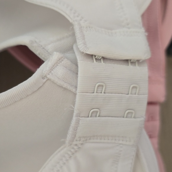 ELLEN TRACY BRAS - Picture 8 of 10